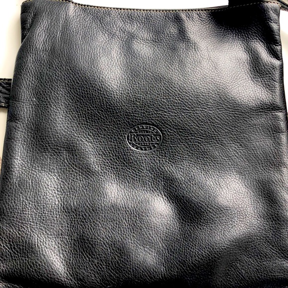 Roots Pebble Leather Crossbody Bag - Picture 2 of 8